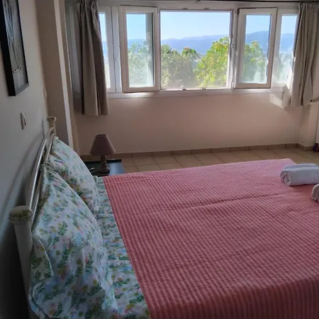 Litsa House شقة Karousádes